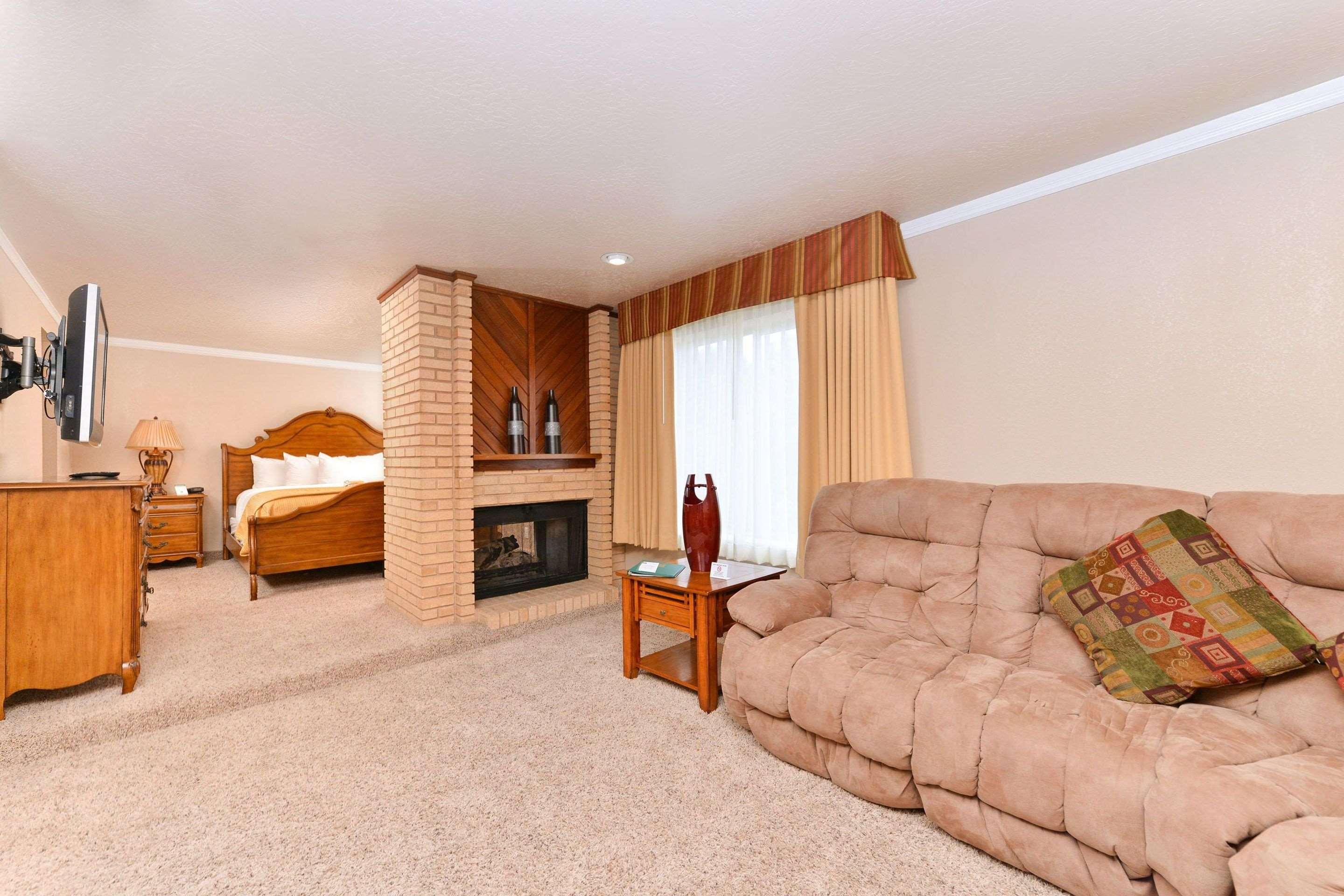 Quality Inn Vernal Near Dinosaur National Monument Екстер'єр фото